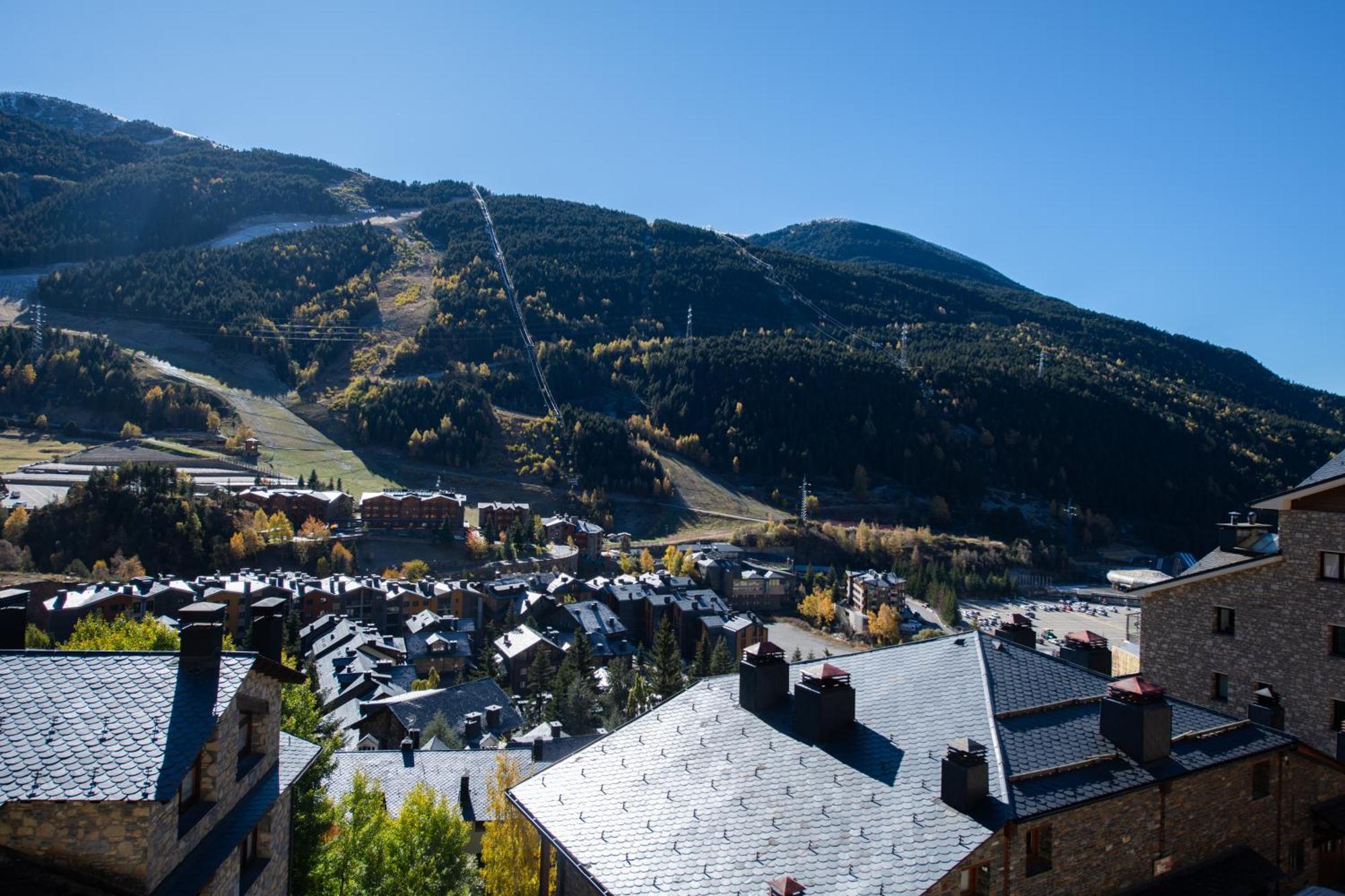Apartamento Moderno Bh Aspen Atico Con Vistas El Tarter Exterior foto